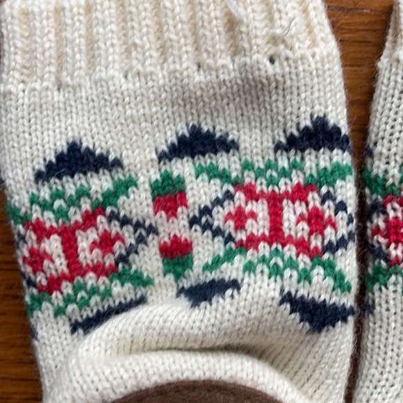 Hanna Andersson Christmas Reindeer booties - Picture 3 of 4